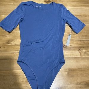 Everlane Short Sleeve Crew Neck Bodysuit